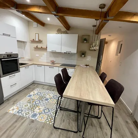 Holiday home Maison Plain Pied Au Calme